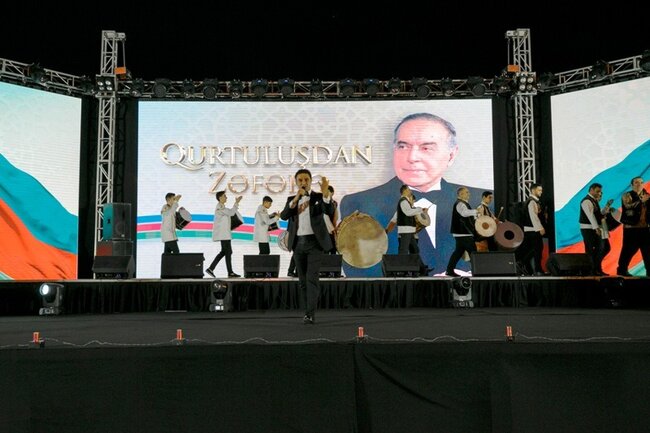 Nərimanov rayonunda "Qurtuluşdan Zəfərə" adlı möhtəşəm konsert