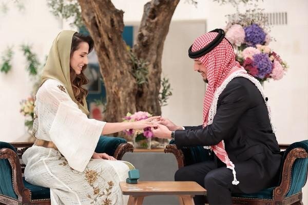İordaniya şahzadəsi nişanlandı - FOTOLAR
