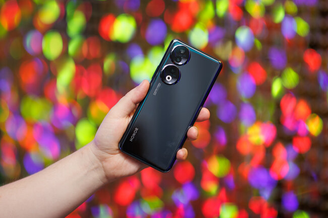 Qiymətinə uyğun flaqman. "HONOR 90" smartfonu necə ərsəyə gəlib?