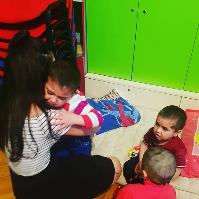 Azərbaycanda dəhşətli PARTLAYIŞ: Ata və anası ölən Günayla Bünyəd İNTERNATA VERİLDİ - FOTOLAR