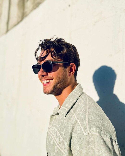 Gənc aktyorun milyonluq işbirliyi - FOTO