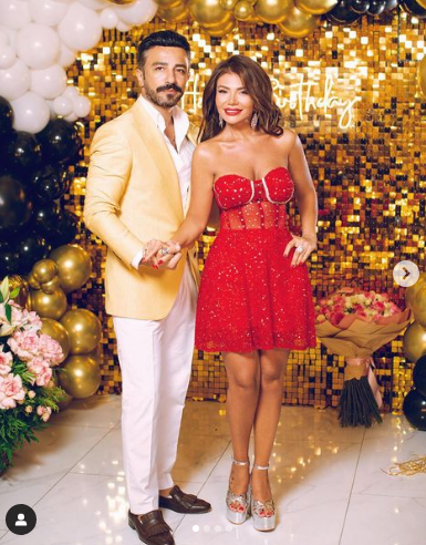 Vaxtilə sevgili olduqları deyilən Şəhriyar Afaqı belə TƏBRİK ETDİ - Ad günündən FOTOLAR