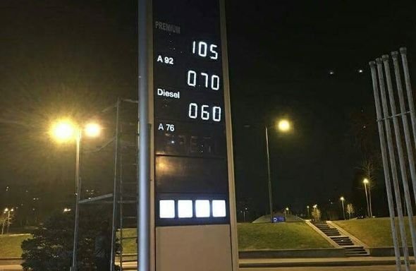 Azərbaycanda benzinin qiyməti QALXDI