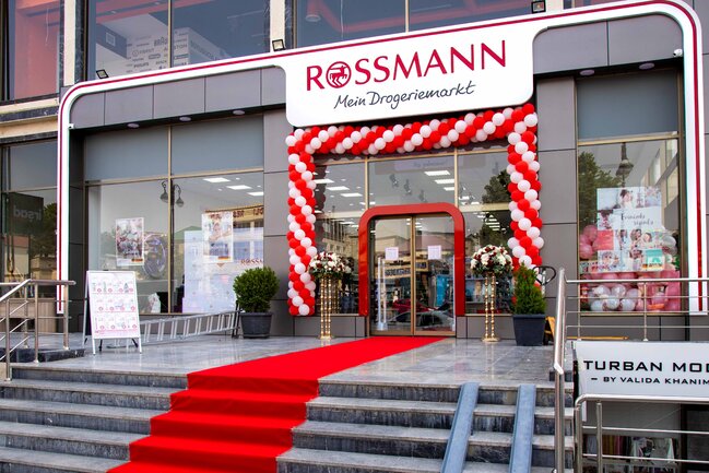 "Veysəloğlu" alman markası "Rossmann"ı ölkəmizə gətirdi!