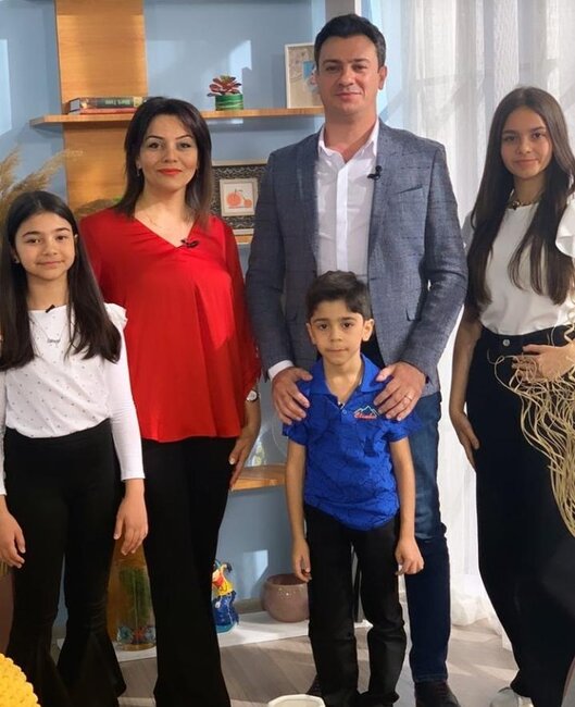 Əkbər Əlizadə AİLƏSİ İLƏ - FOTO
