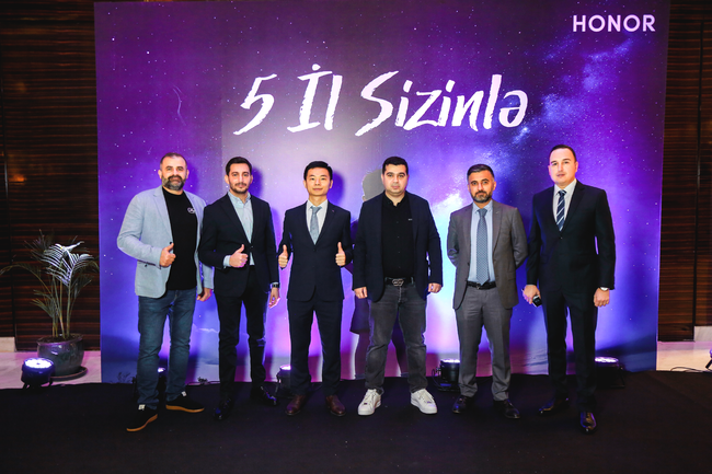 HONOR brendinin 5 illiyi və inkişaf strategiyası təqdim olundu