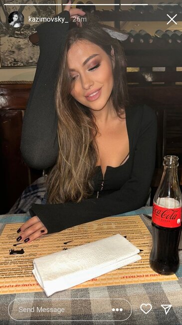 Aygün Kazımovanın özündən gözəl qızı İlqarədən YENİ FOTO