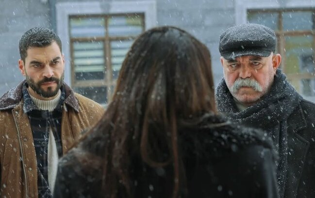 "Veliaht" İstanbula qayıdır