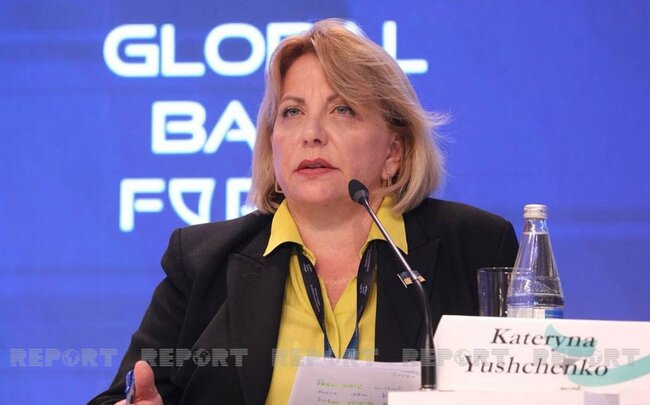 Katerina Yuşenko Bakı Forumunda: "Bu gün Suriyada, Ukraynada, Sudanda, Yəməndə uşaqlar ağlayır"