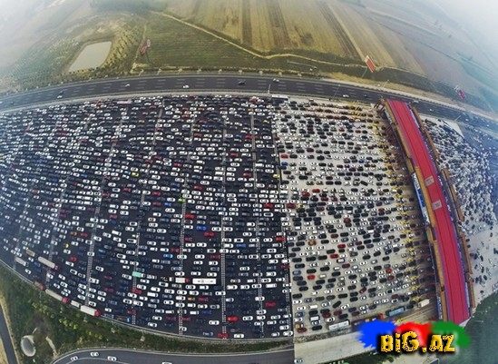 Dünyanın ən böyük avtomobil tıxacı - FOTO