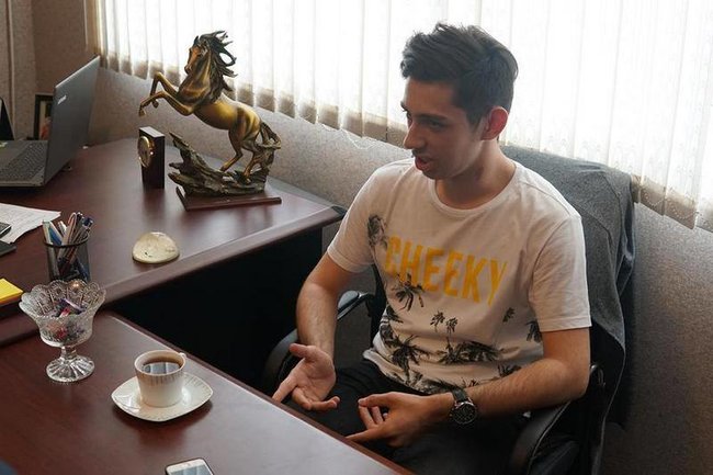 700 bal toplayan tələbəmiz: "Liseydə bizi namaz qılmağa..." - FOTOLAR