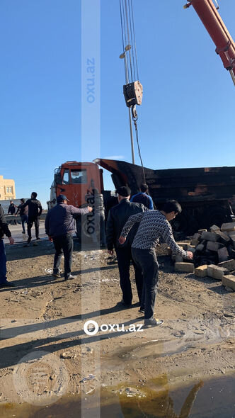 Bakıdakı dəhşətli qəzada iştirak edən sürücülərin kimliyi BİLİNDİ - YENİLƏNİB + FOTO/VİDEO