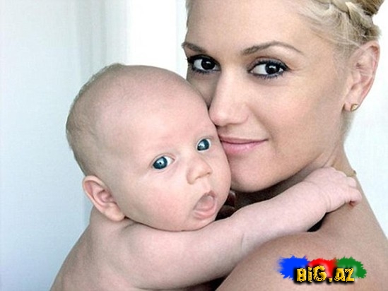 Ulduzların körpələri ilə ilk fotosessiyaları