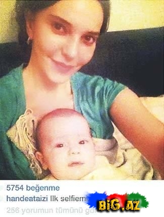 Tanınmış aktrisanın oğlu ilə ilk selfisi - FOTO