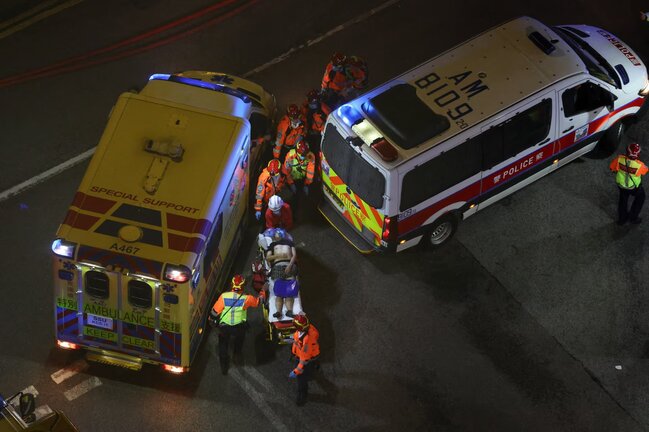 Yanğınla mübarizə 9 saatdır davam edir... - Fotolar