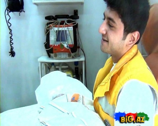 DƏHŞƏT: Yeni doğulan uşağını zibil qutusuna atdı - FOTO