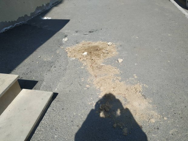 "Qol-qola, söhbət edə-edə bloka giriblər, düz on iki dəqiqədən sonra…" - Hadisə yerindən reportaj - FOTO