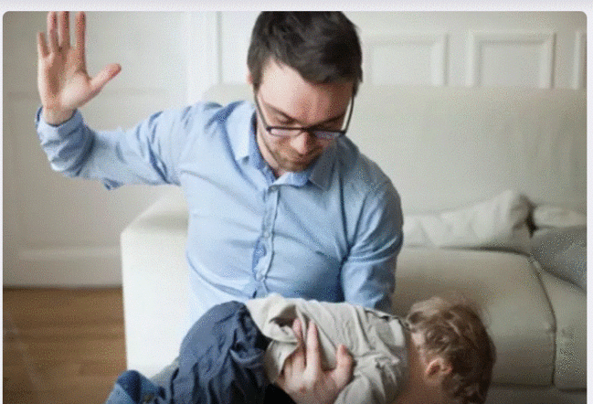 Uşağa döyərək tərbiyə verən valideyn və müəllimlər CƏRİMƏLƏNƏCƏK