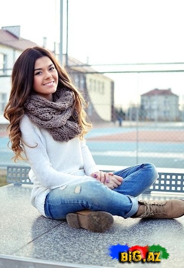 Qışın dəbli şərf kombinləri - FOTO