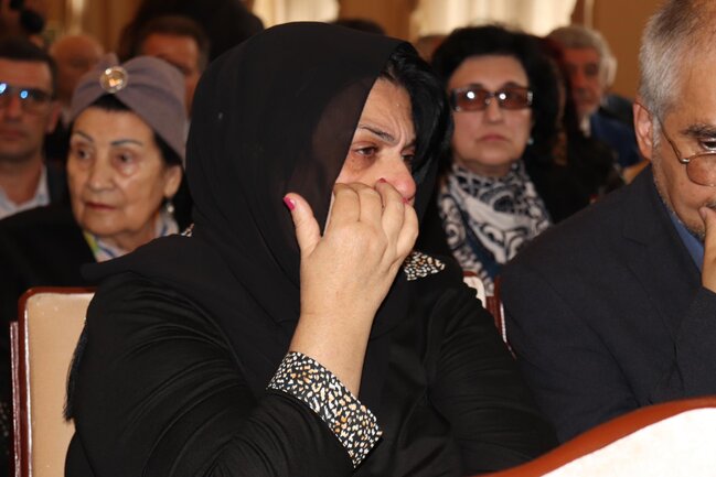 Aydın Kazımzadə: "Xoşbəxt müəllim ilə söhbət edən hər bir kəs həyat dərsi alardı"