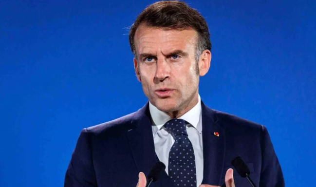 Emmanuel Makron İranda həbsdə olan iki Fransa vətəndaşını istədi