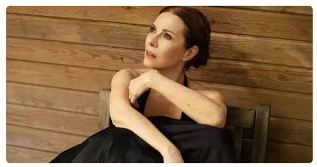 İllərə meydan oxuyan Zuhal Olcay gənc qalmağın sirrini açıqladı