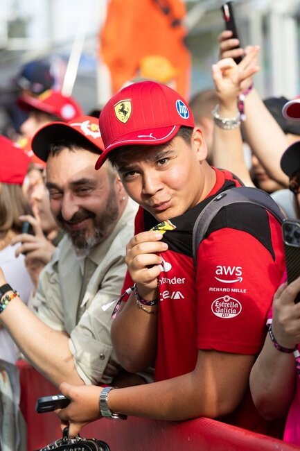 Formula 1 Qatar Airways Azərbaycan Qran Prisi 2025: Sürət həvəskarları Pit zolağı gəzintisində