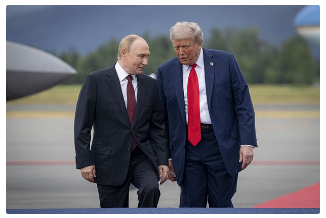 ABŞ prezidenti Donald Tramp yenidən gündəmdə