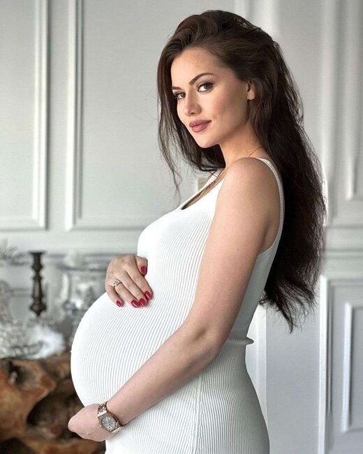 Məşhur cütlüyün ikinci övladının adı məlum oldu - FOTO