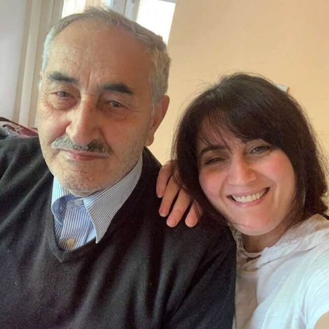 İlhamə vəfat edən atasından yazdı