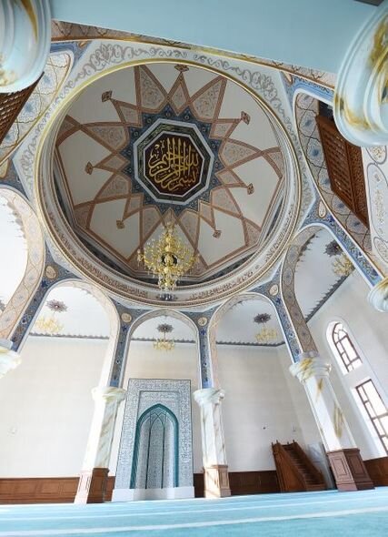 İlham Əliyev və Mehriban Əliyeva Nərimanov rayonunda "Cümə" məscidinin açılışında iştirak ediblər