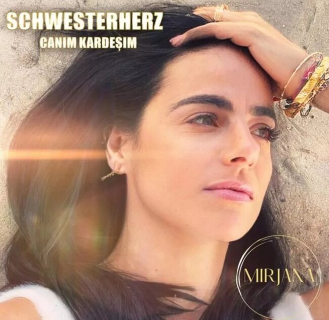 İllər sonra bir bacısı olduğu ortaya çıxıb - FOTOLAR