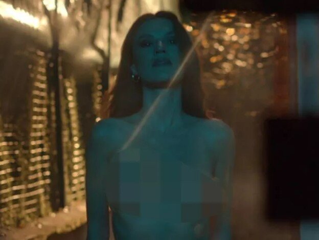 "Arka sokaklar"ın aktrisası yeni serial üçün lüt soyundu - FOTOLAR