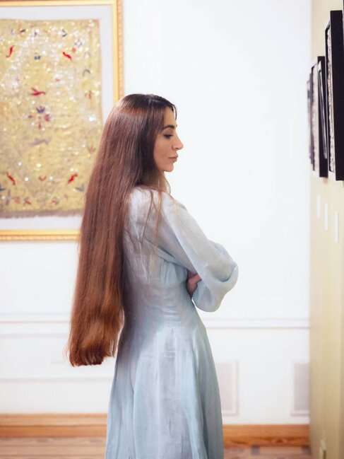 Prezidentin qızları Milli İncəsənət Muzeyində - Fotolar