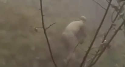 Azərbaycan əsgəri ilə qarşılaşan erməni əsgər görün nə etdi - FOTO