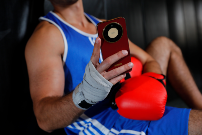 8300 mAh batareyaya malik, sarsılmaz HONOR X9d artıq satışdadır