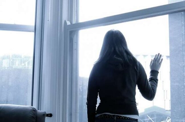 Bakıda özünü binadan atan 25 yaşlı qız haqqında ŞOK FAKTLAR
