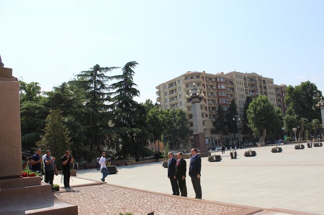 Türkiyənin səfirinin Gəncəyə rəsmi səfəri