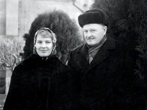 İlahiləşdirilən şairin "baltaladığı" talelər: Oğlu onu ömür boyu bağışlamadı - FOTO