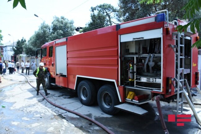 SON DƏQİQƏ! Kəmaləddin Heydərov yanğın yerində - Qərargah yaradıldı - FOTO