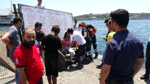 19 yaşlı qız huşunu itirdi, dənizə yıxıldı - FOTOLAR