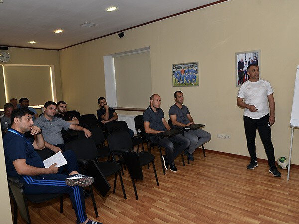 AFFA-nın məşqçilik kursları: Tələb olunan sənədlər, ödəniş məbləğləri və təminatlar - ARAŞDIRMA