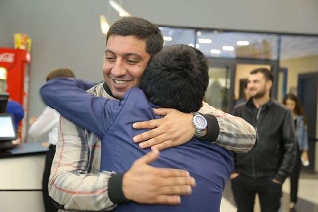 "Müşviqdən 90 min yox, 24 min tələb edirik"