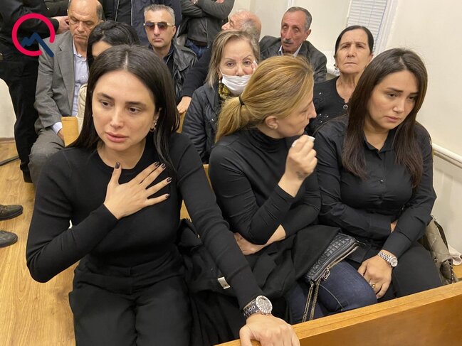 Elnarənin atasının qətli ilə bağlı məhkəmə başladı - FOTOLAR