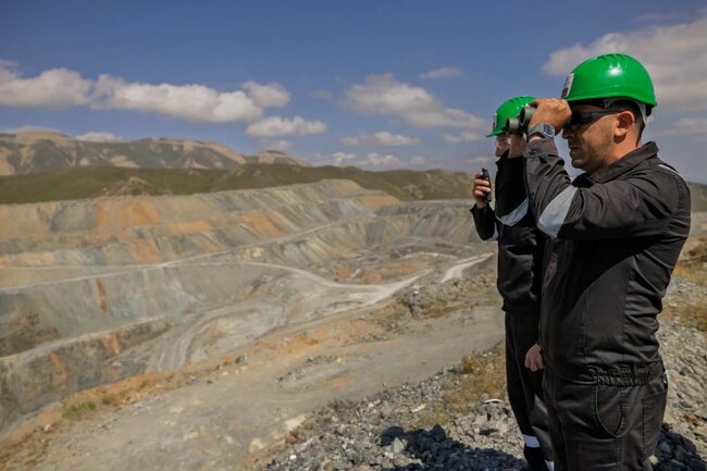 "AzerGold" Söyüdlü (Zod) qızıl yatağında ilk qazma-partlayış əməliyyatını həyata keçirib