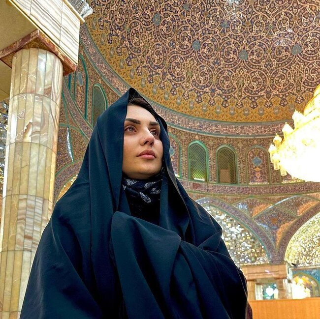 Şəbnəm bacı bildiyi iranlı fanatını belə TƏBRİK ETDİ - FOTO-VİDEO