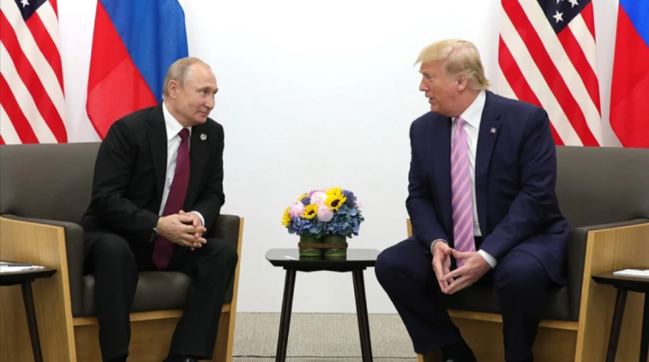 Donald Tramp Vladimir Putinlə görüşündən danışdı