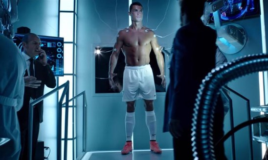 Ronaldo bunu etdi, 4 milyon manat qazandı - VİDEO - FOTO