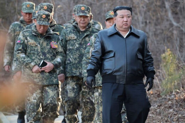 Şimali Koreya "düşmənin paytaxtını" vura bilən artilleriya təlimləri keçirib