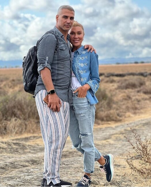 Xoşqədəmdən həyat yoldaşı Doğuş ilə SƏMİMİ FOTOLAR